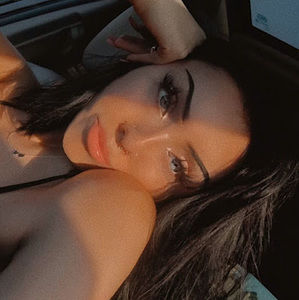 Meet your Posher, Cali